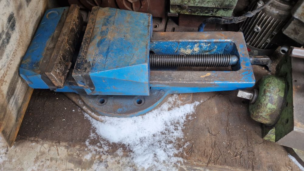 Тиссы  универсальные, Производства  СССР.