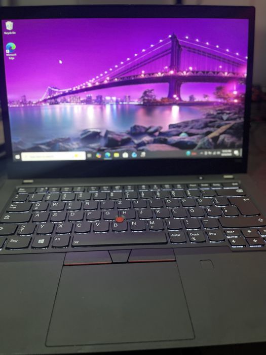 Laptop Lenovo ThinkPad T490  Intel Core i5-8265U Octa Core ~1,8ghz
