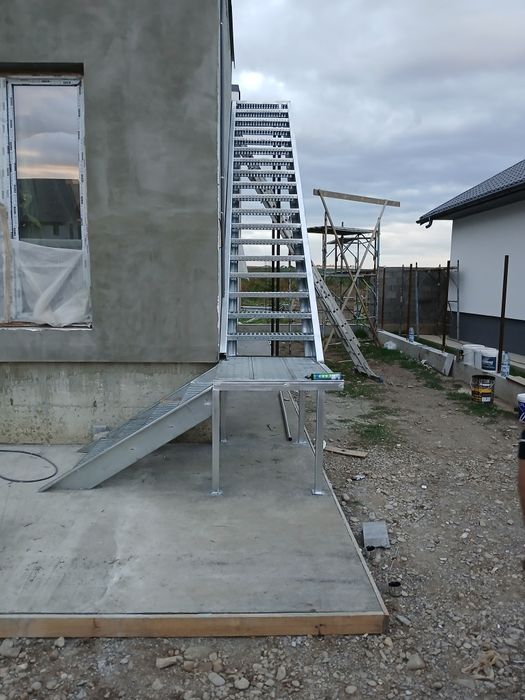 Scari metalice zincate