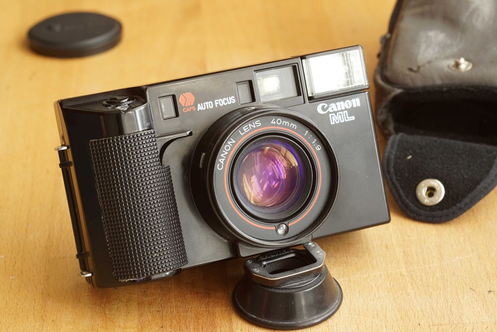 Aparat foto pe film Canon AF35ML 40mm f1.9