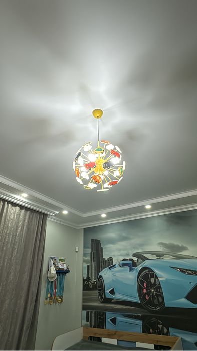 Продам ковер люстра в подарок