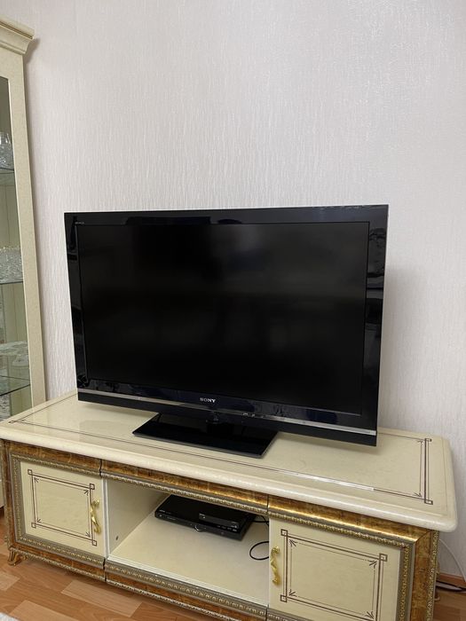 Телевизор SONY model KLV-46V550A