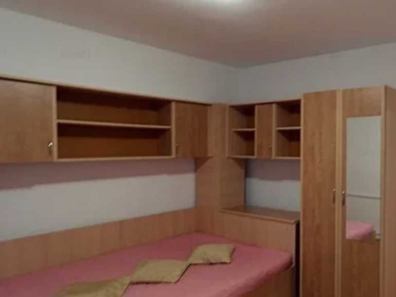 Дава се под наем Тристаен апартамент в Пловдив, Каменица 1 - 90 кв.м за 331.5 € - Снимка #2