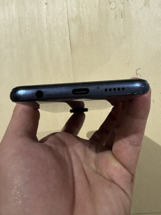 Redmi note 9S 4/64gb