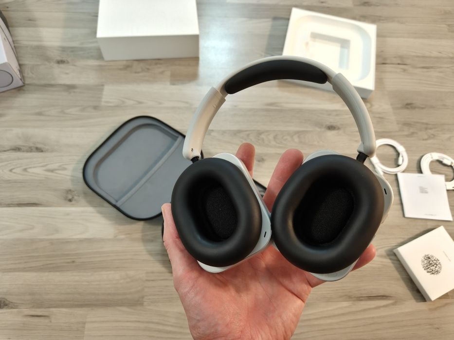 Căști wireless cu ANC Nothing Headphone (1) NOI
