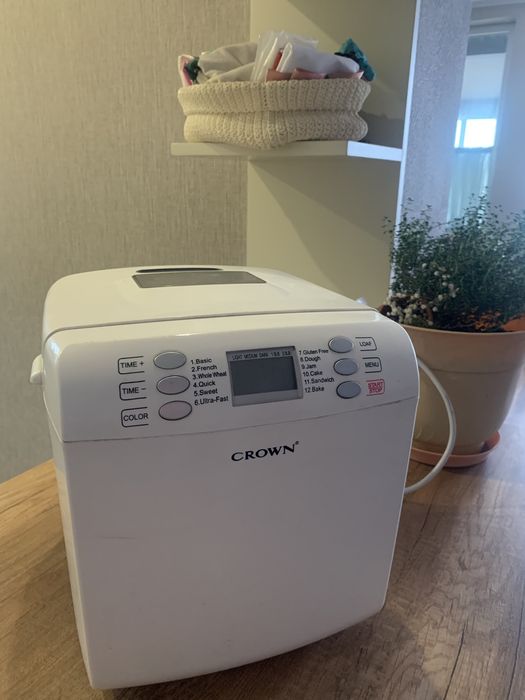 Хлебопекарна на Crown CBM-6132