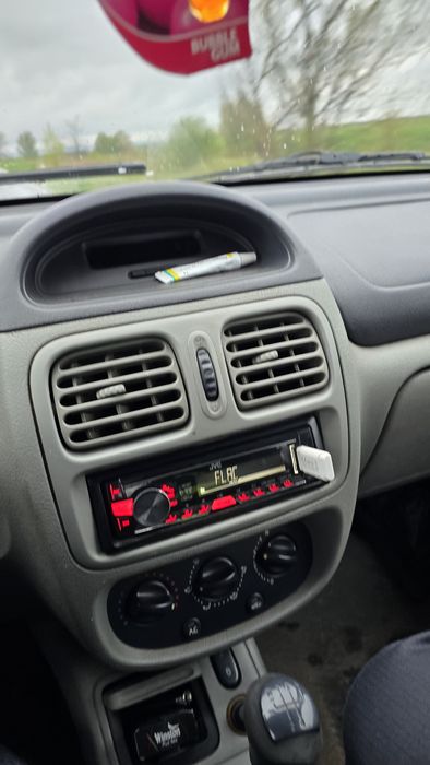 Renault clio 1.5 dci