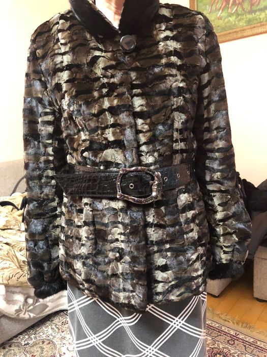 Продам норковую шубу