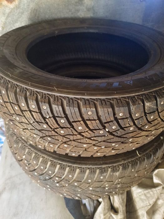 Продам шины пара 20 к