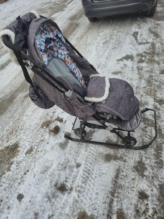Продам санки на колёсах