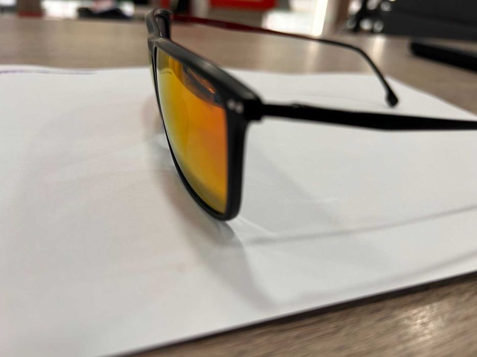 Очила Carrera запазени, черен цвят