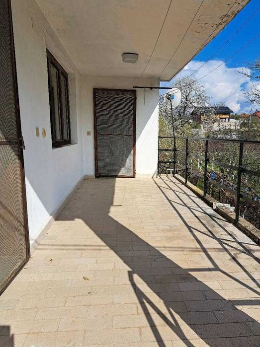 Продава се Къща в с. Синаговци, Област Видин - 200 кв.м за 410 €/кв.м - Снимка #3