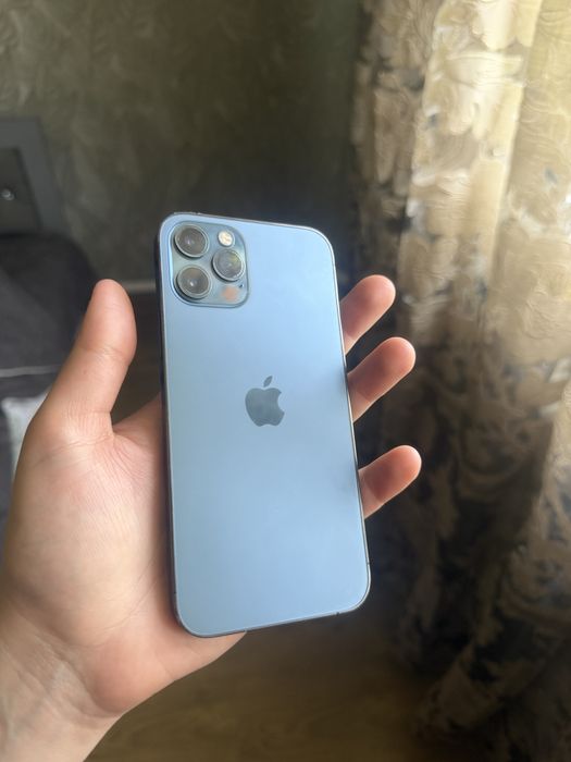 Продам айфон 12 про 256 гб
