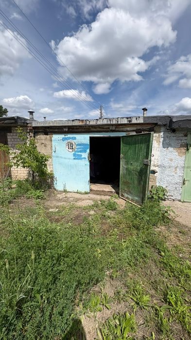 Продам Гараж на территории кооператива.
