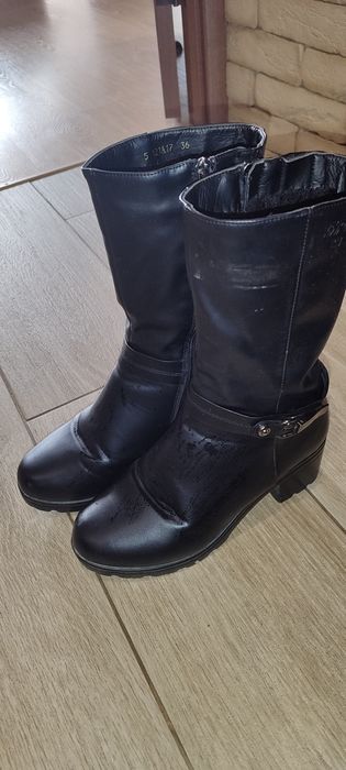 Отдам сапоги даром