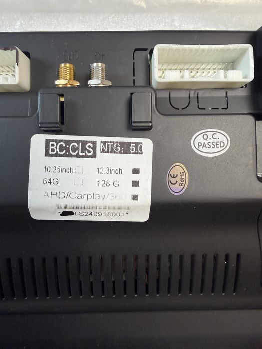 Vând navigație Mercedes CLS