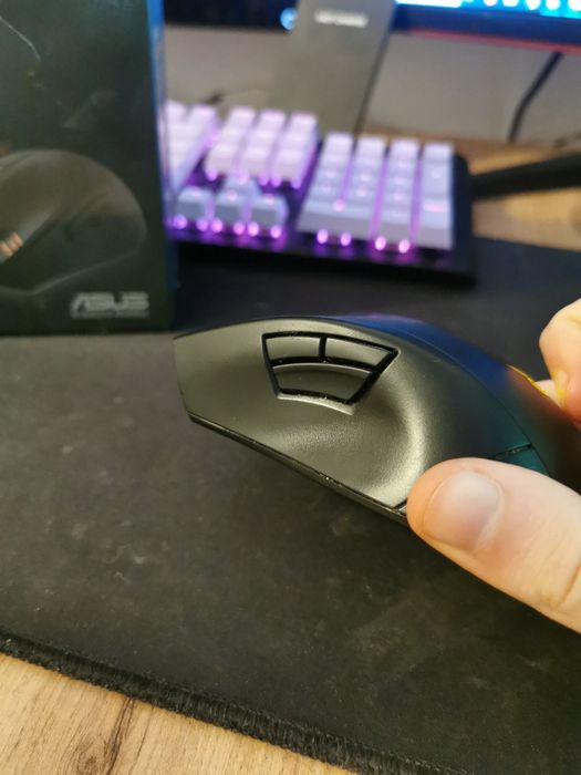 Mouse gaming Asus Strix Claw dark edition
