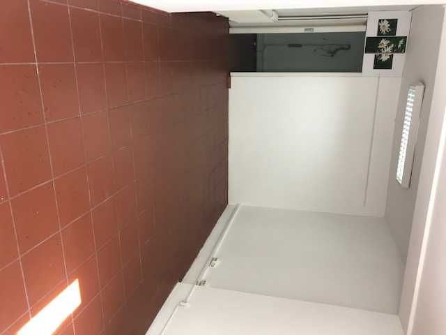 Inchiriez spatiu comercial