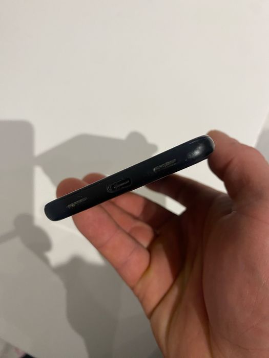 Google Pixel 4a 128GB – stare bună – funcțional