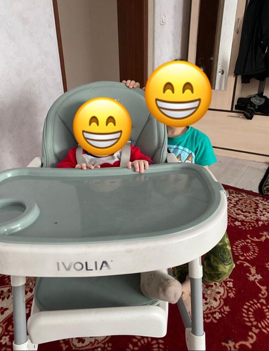 Продам детский столик