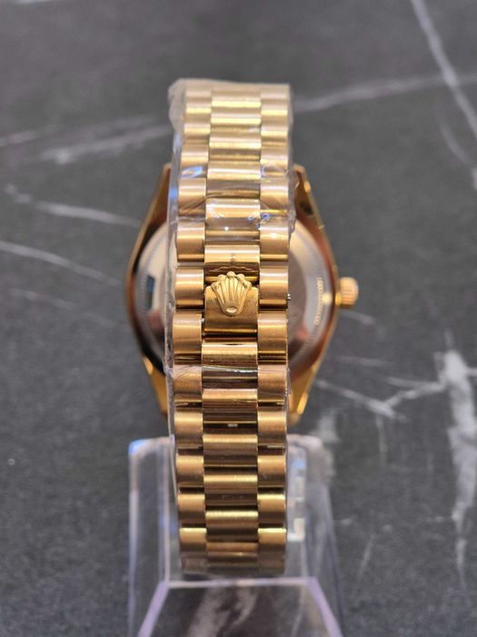 Ceas DayDate Full Gold - 18K