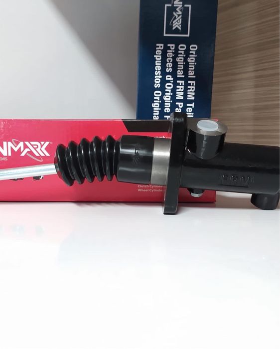 Тормозной цилиндр jcb3dx