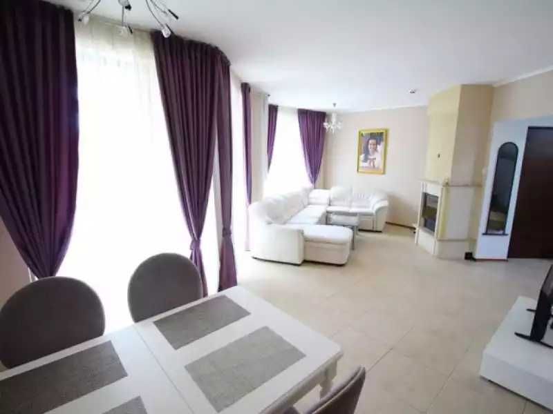 Продава се Къща в София, Изток - 143 кв.м за 1469 €/кв.м - Снимка #11