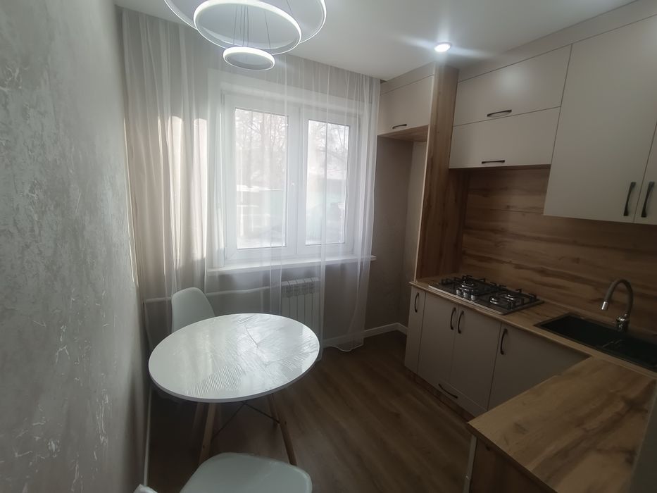 Продам 3 комнатную квартиру