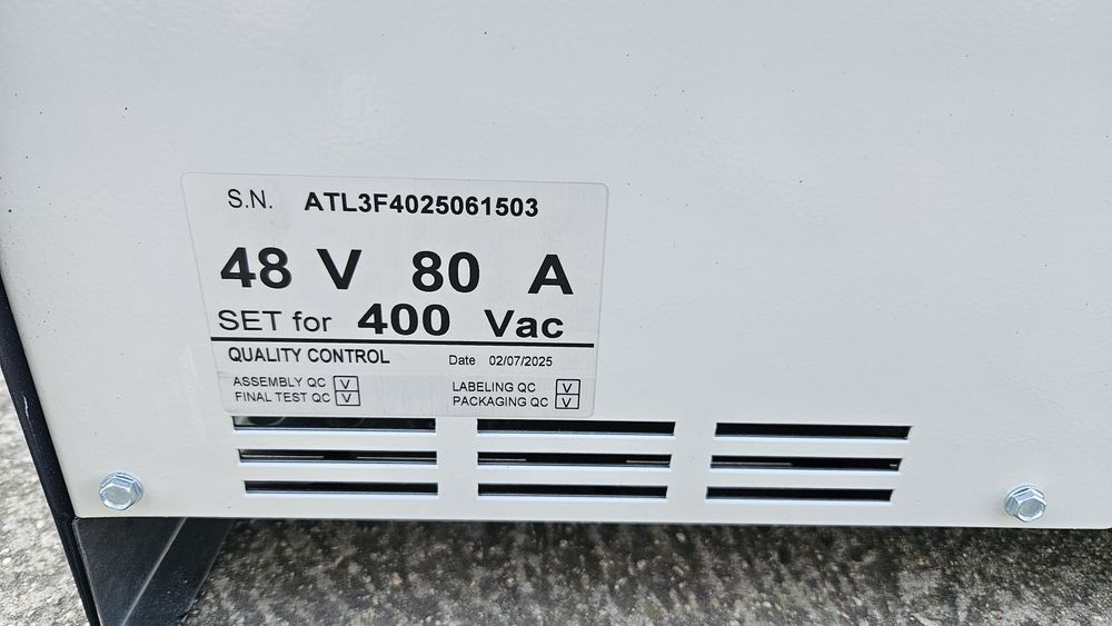 Зарядно устройство за електрокари  12v 24v 48v 80v