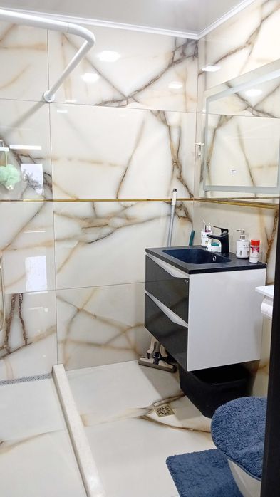 Дава се под наем Етаж от къща в Варна, Възраждане 3 - 85 кв.м за 76.5 € - Снимка #11