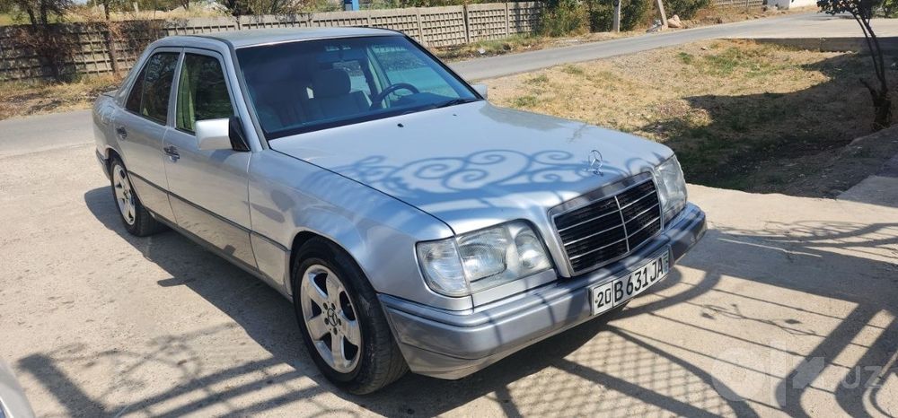 Mercedes W124 E280