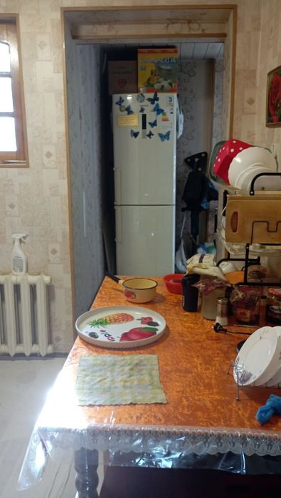 3 xonali dom sotiladi