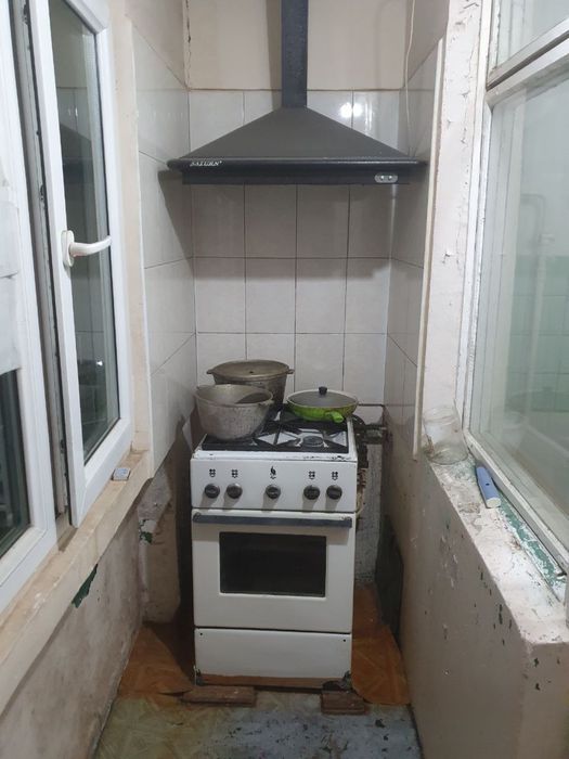 Qiyot metro Arenda Qoyliq massiv 5