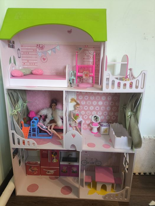 Кукольный домик для детей