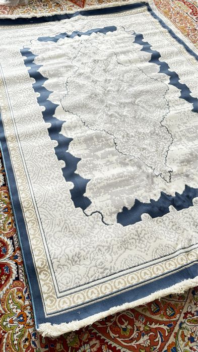 Продаются ковры размером 3*2 новые в упаковке