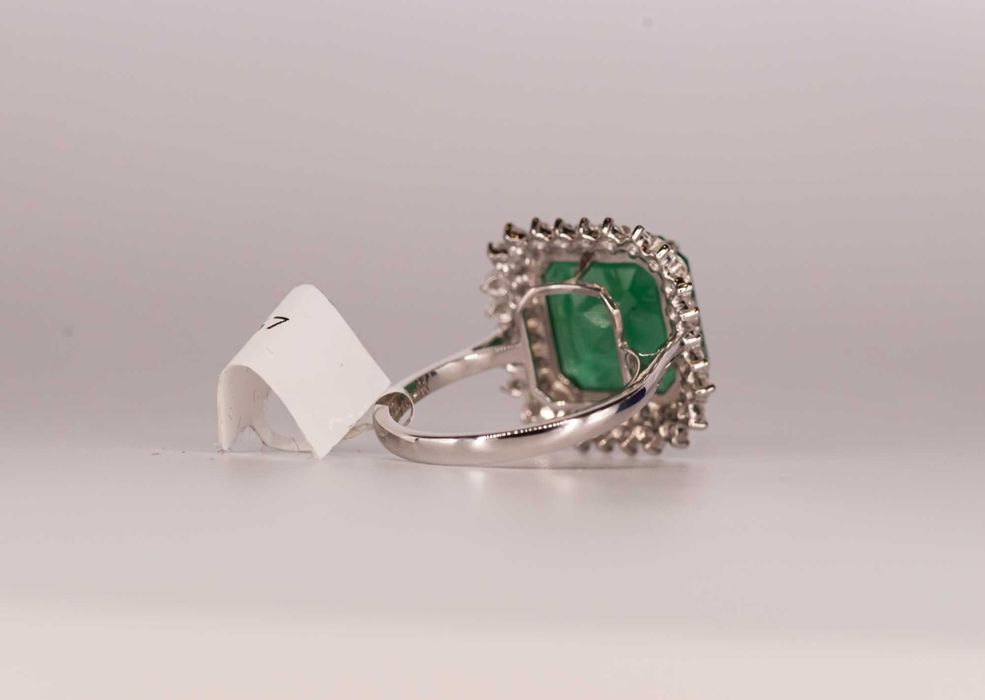 Inel 14K, smarald natural 6.69ct Zambia și 1.16ct diamante Certificat