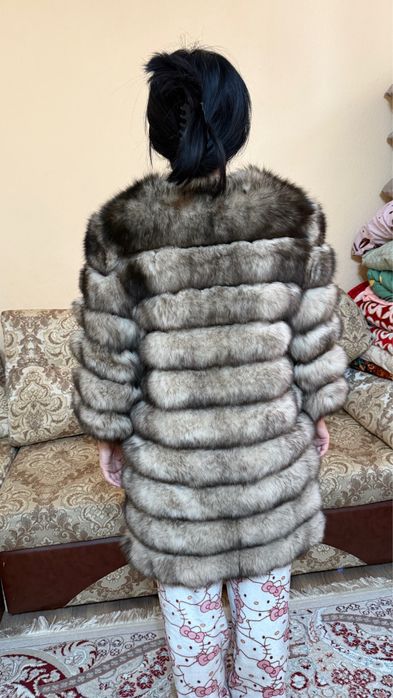 Шубка натуральный песец