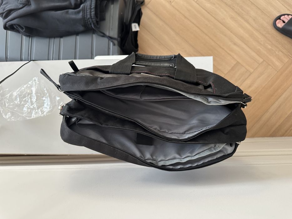 Продам наплечную сумку