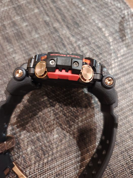 Casio g-shock GWG 2040 FR