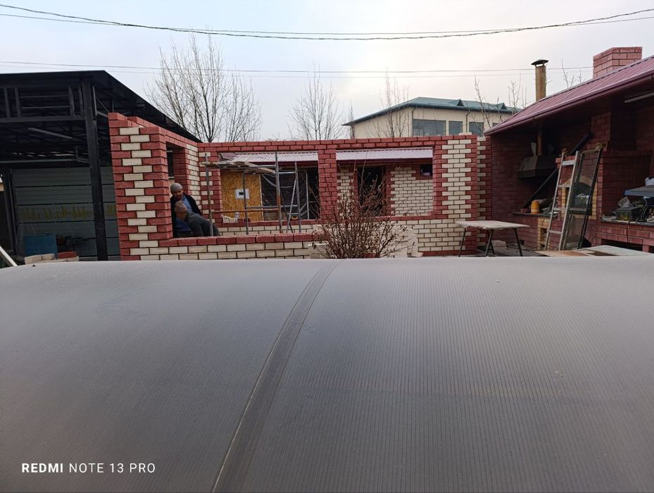 Balkonga g'isht teramiz.Kladka balkon. Керпичная кладка балканов