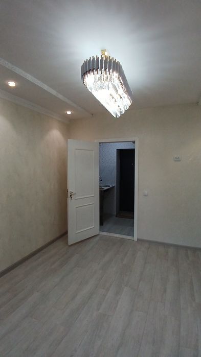 Продается 1комната в общежитие 1 этаж кирпичный дом, 18 автопарк рядом