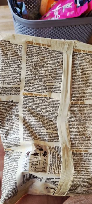 Mancare umeda pisici GRAU pui si vițel 6 cutii