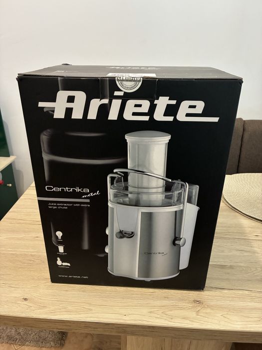 Чисто нова сокоизстисквачк ARIETE