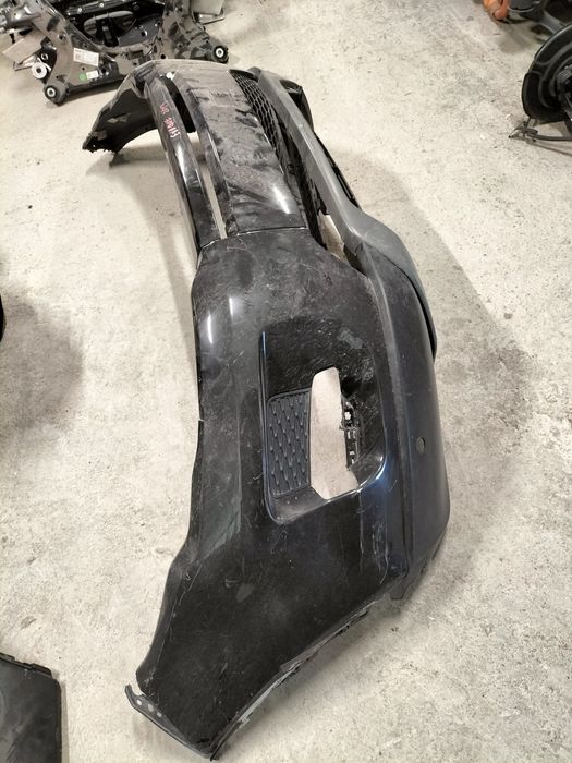 Предна броня Със Забележки Range Rover Evoque /Рейндж Ровър Евок 2013г