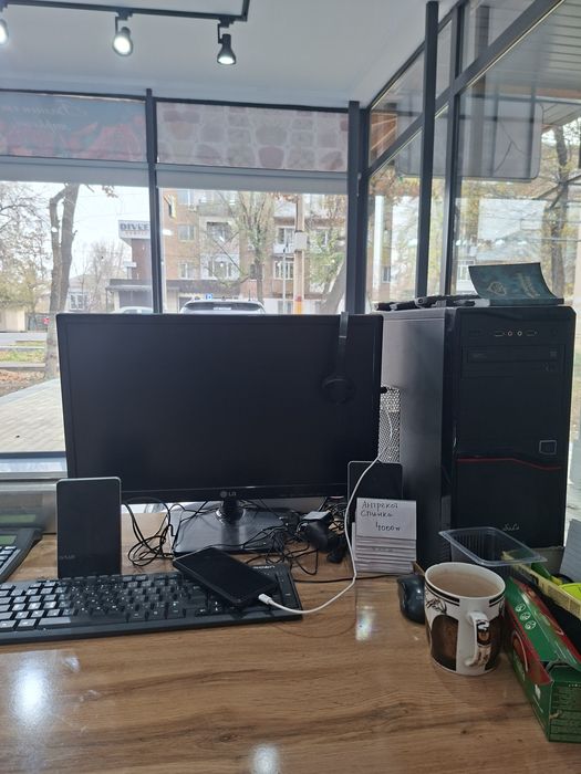 Витринный холодильник