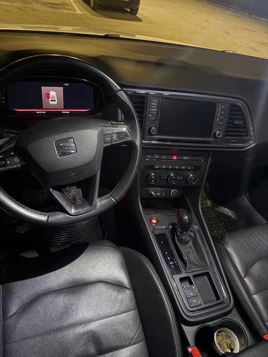 Отлично състояние SEAT ATECA 2019