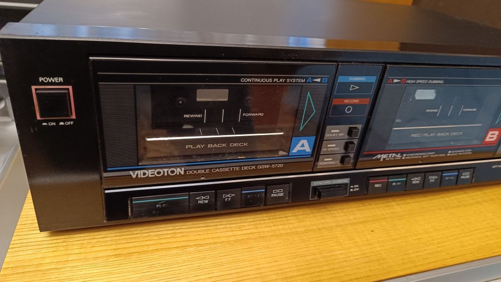 Магнитофон Videoton
