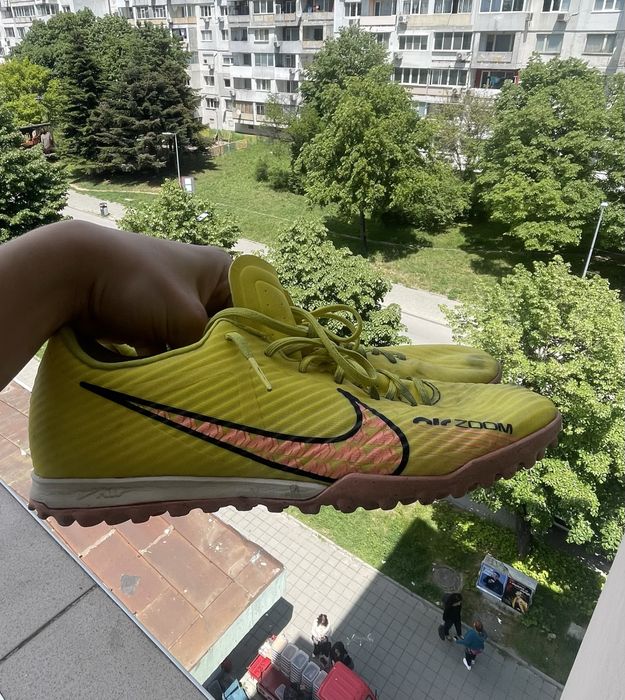 Nike mercurial zoom air