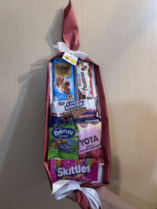 Гигант конфет из любимых слад