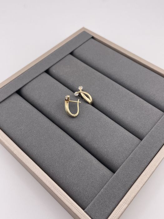 Серьги с фианитами 585 пробы